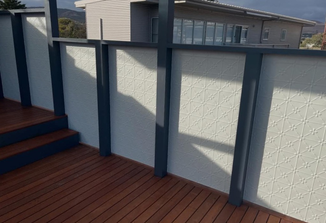 apm_rosemary_fence_