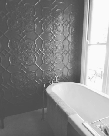newington feature wall painted black