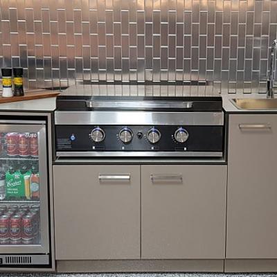 Apm Showroom Splashback Minibrick Opt